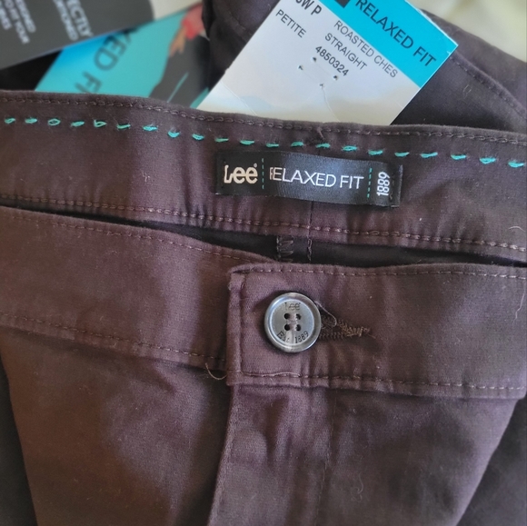 🤗 Lee Relaxex Fit Straight Leg slacks Womans - Picture 2 of 5